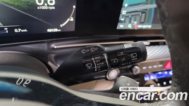 Kia Canival 2022 — photo 37