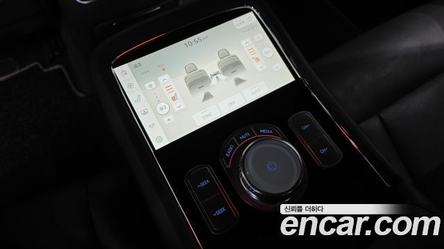 Genesis G90 2022 — photo 18
