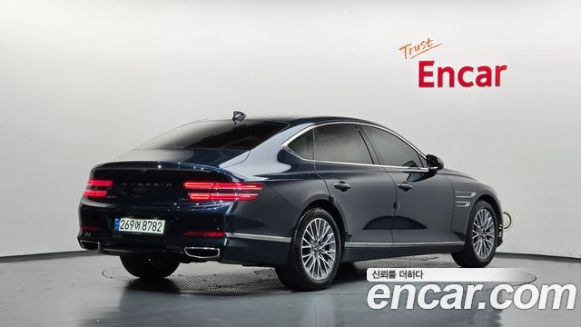 Genesis G80 2022 — photo 2