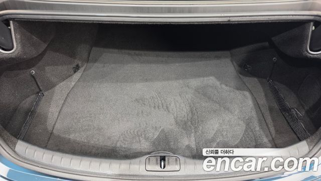 Genesis G80 2022 — photo 24