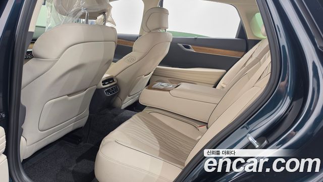 Genesis G80 2022 — photo 25
