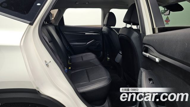 Kia Seltos 2023 — photo 18