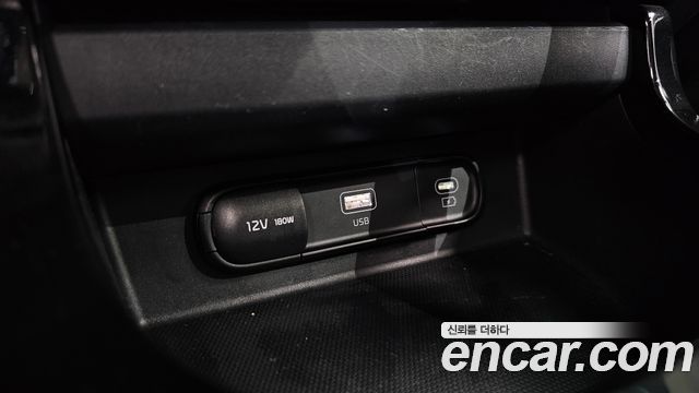 Kia Seltos 2023 — photo 25