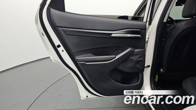 Kia Seltos 2023 — photo 15