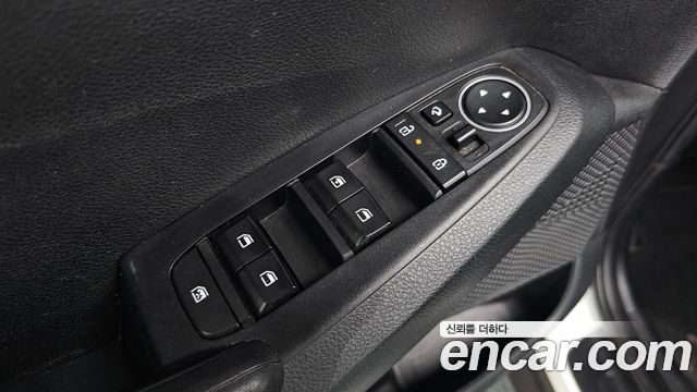 Kia Seltos 2023 — photo 28