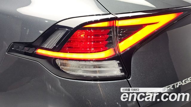 Kia Sportage 2023 — photo 9