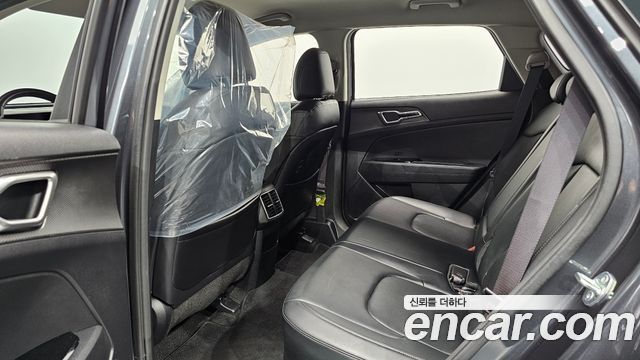 Kia Sportage 2023 — photo 16