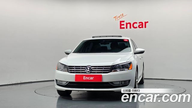 Volkswagen Passat 2013 — photo 3