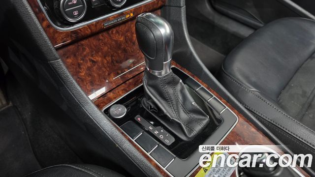 Volkswagen Passat 2013 — photo 9