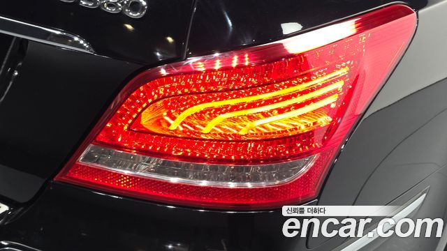 Hyundai Equus 2012 — photo 9