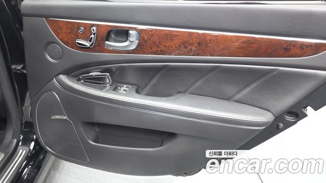 Hyundai Equus 2012 — photo 15
