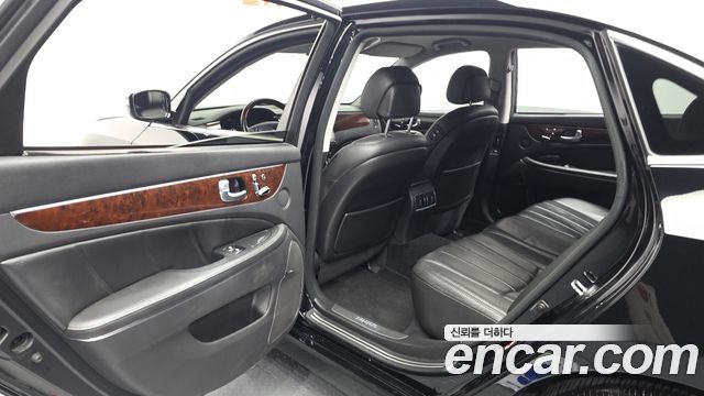 Hyundai Equus 2012 — photo 16