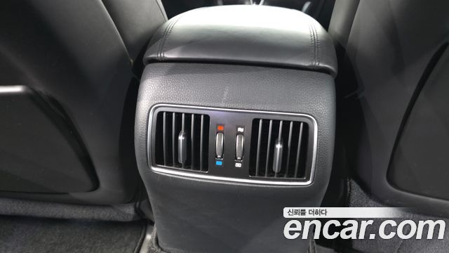 Hyundai Equus 2012 — photo 32