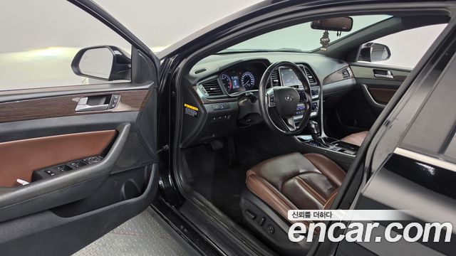 Hyundai Sonata 2019 — photo 13