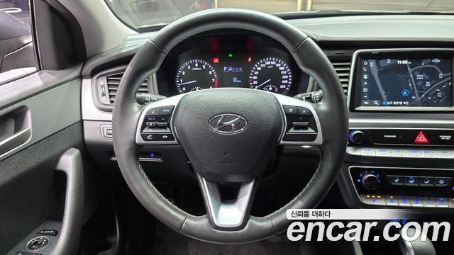 Hyundai Sonata 2019 — photo 19