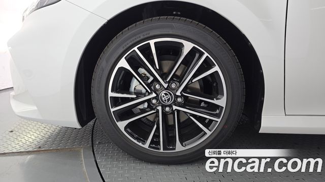 Toyota Camry 2026 — photo 5