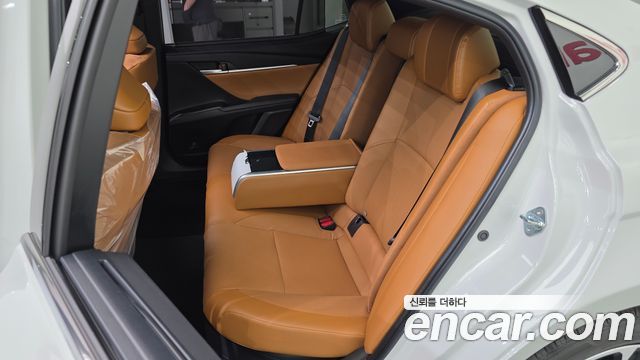 Toyota Camry 2026 — photo 11