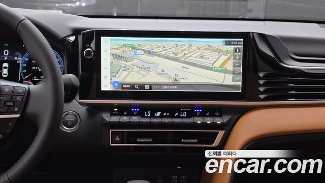 Toyota Camry 2026 — photo 19
