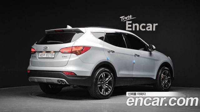 Hyundai Santafe 2015 — photo 2