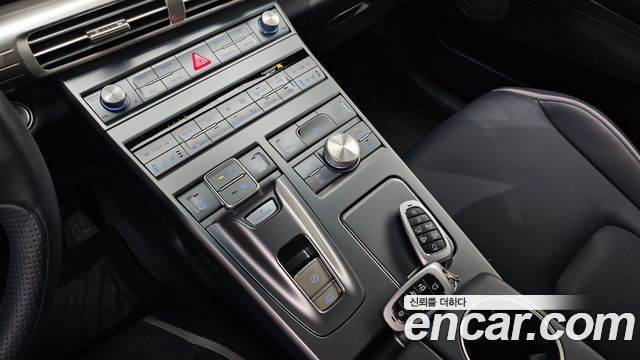 Hyundai Nexo 2021 — photo 9