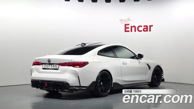 BMW M4 2023 — photo 2