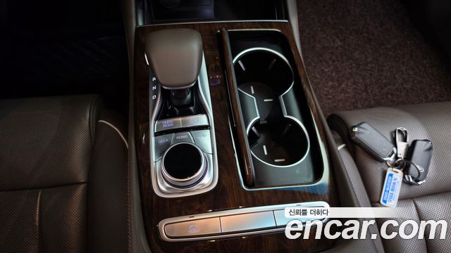 Kia K9 2019 — photo 12