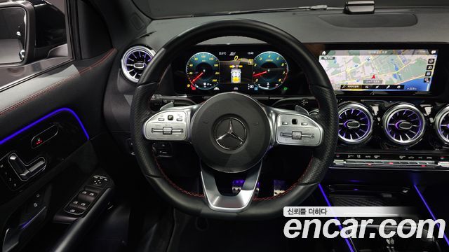 Mercedes-Benz GLA-Class 2023 — photo 19