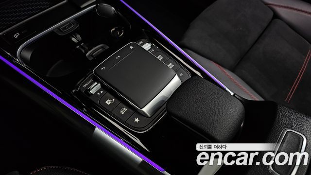 Mercedes-Benz GLA-Class 2023 — photo 29