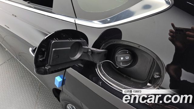 Genesis G80 2023 — photo 27