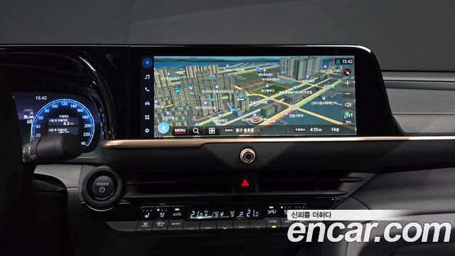 Toyota Crown 2024 — photo 14