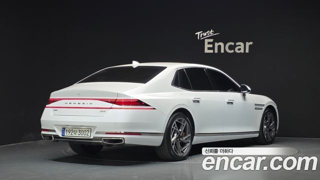 Genesis G90 2023 — photo 2