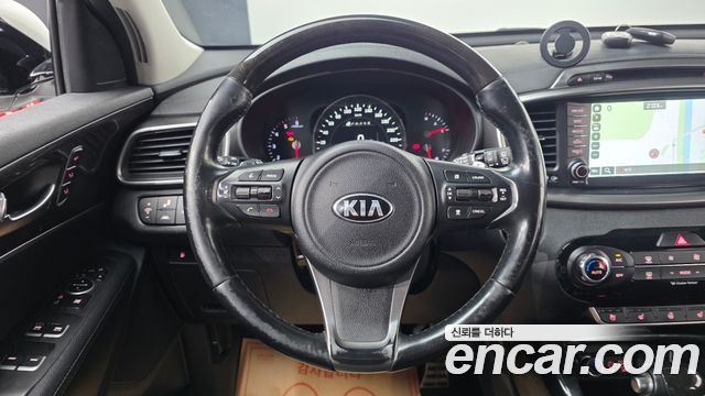 Kia Sorento 2017 — photo 14