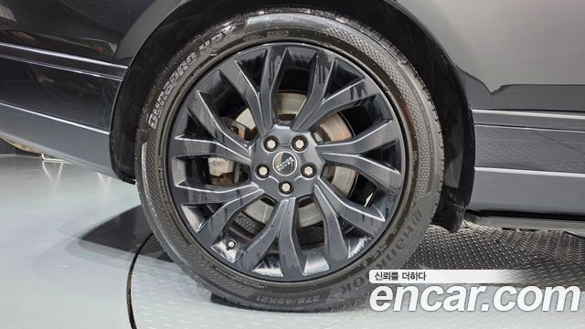 Land Rover Range Rover 2019 — photo 5