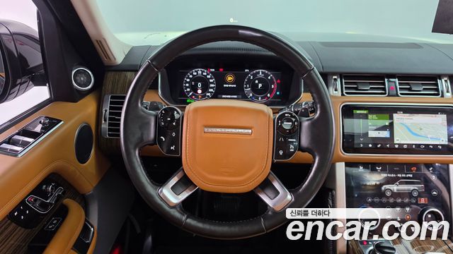 Land Rover Range Rover 2019 — photo 18