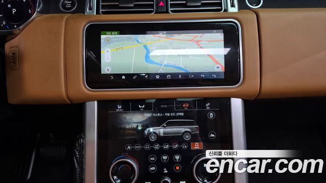 Land Rover Range Rover 2019 — photo 19