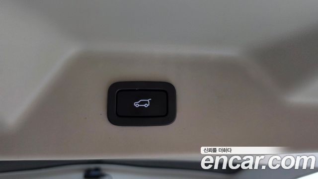 Land Rover Range Rover 2019 — photo 31