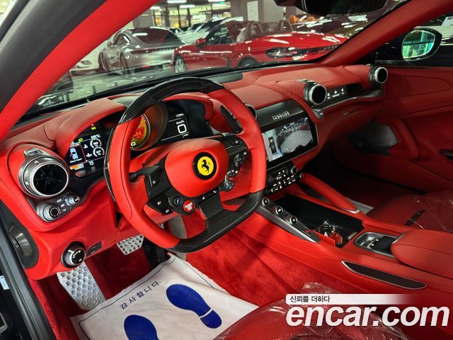 Ferrari GTC4 Lusso 2020 — photo 4