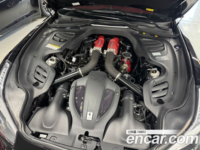Ferrari GTC4 Lusso 2020 — photo 5
