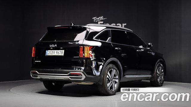 Kia Sorento 2023 — photo 2