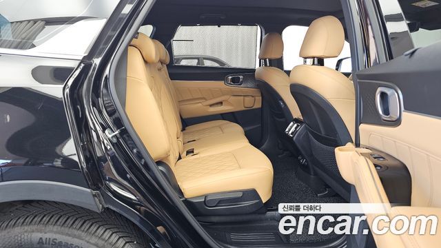 Kia Sorento 2023 — photo 12