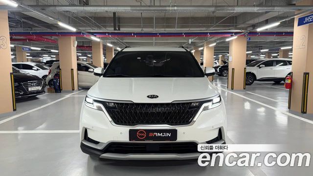 Kia Canival 2021 — photo 3
