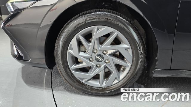 Hyundai AVANTE 2024 — photo 5