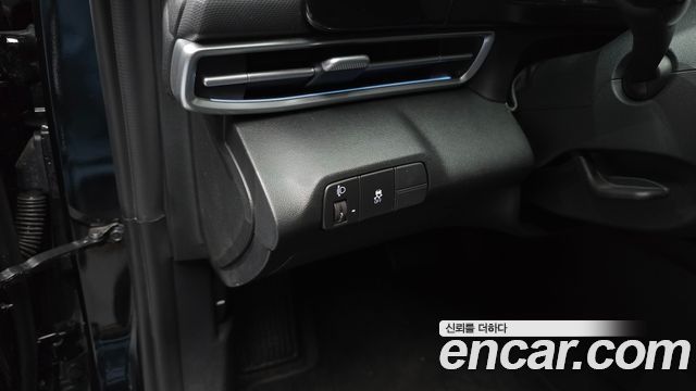 Hyundai AVANTE 2024 — photo 22