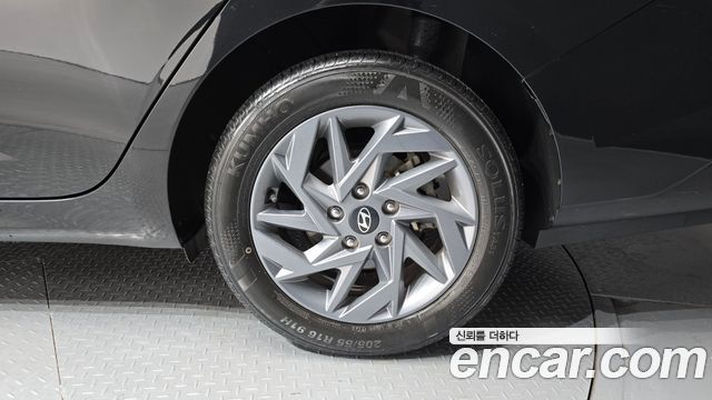 Hyundai AVANTE 2024 — photo 7