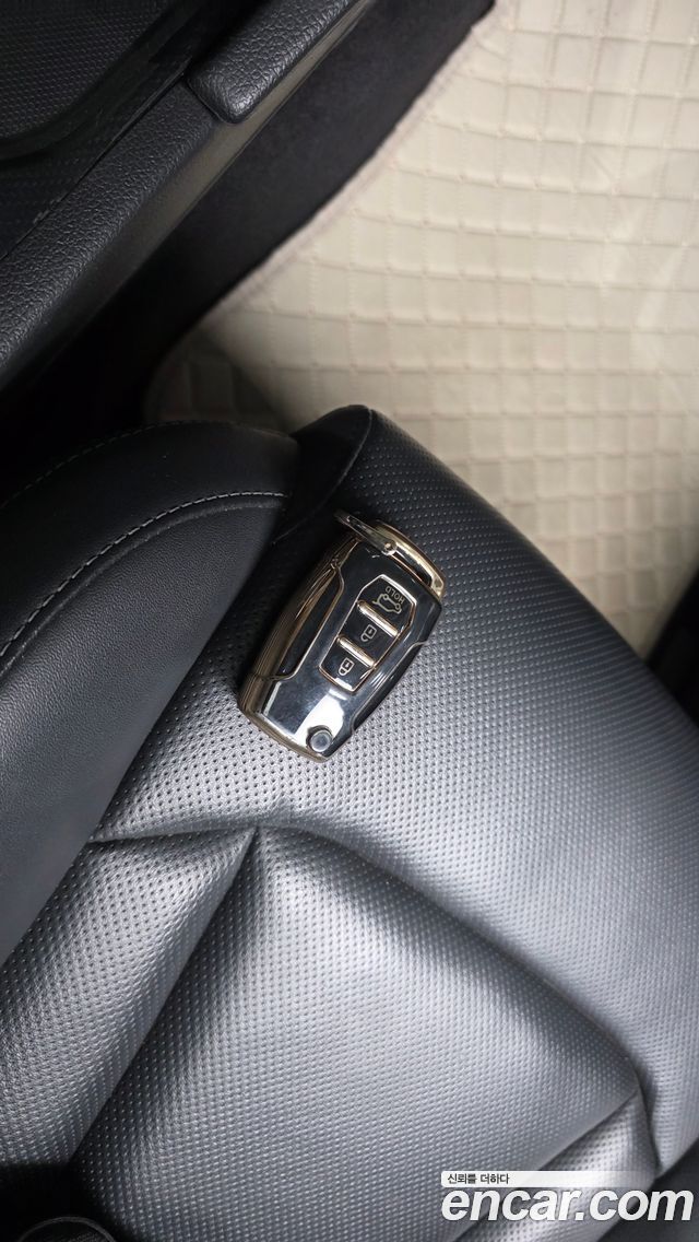 KG Mobility Rexton 2019 — photo 35