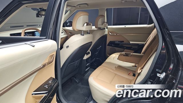 KG Mobility Actyon 2025 — photo 17