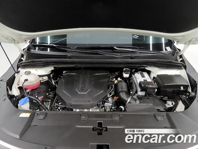 Kia Canival 2023 — photo 19