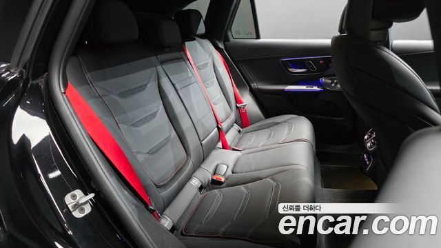 Mercedes-Benz GLC-Class 2025 — photo 17