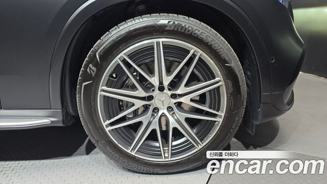 Mercedes-Benz GLC-Class 2025 — photo 7