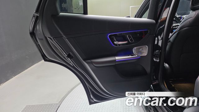 Mercedes-Benz GLC-Class 2025 — photo 15